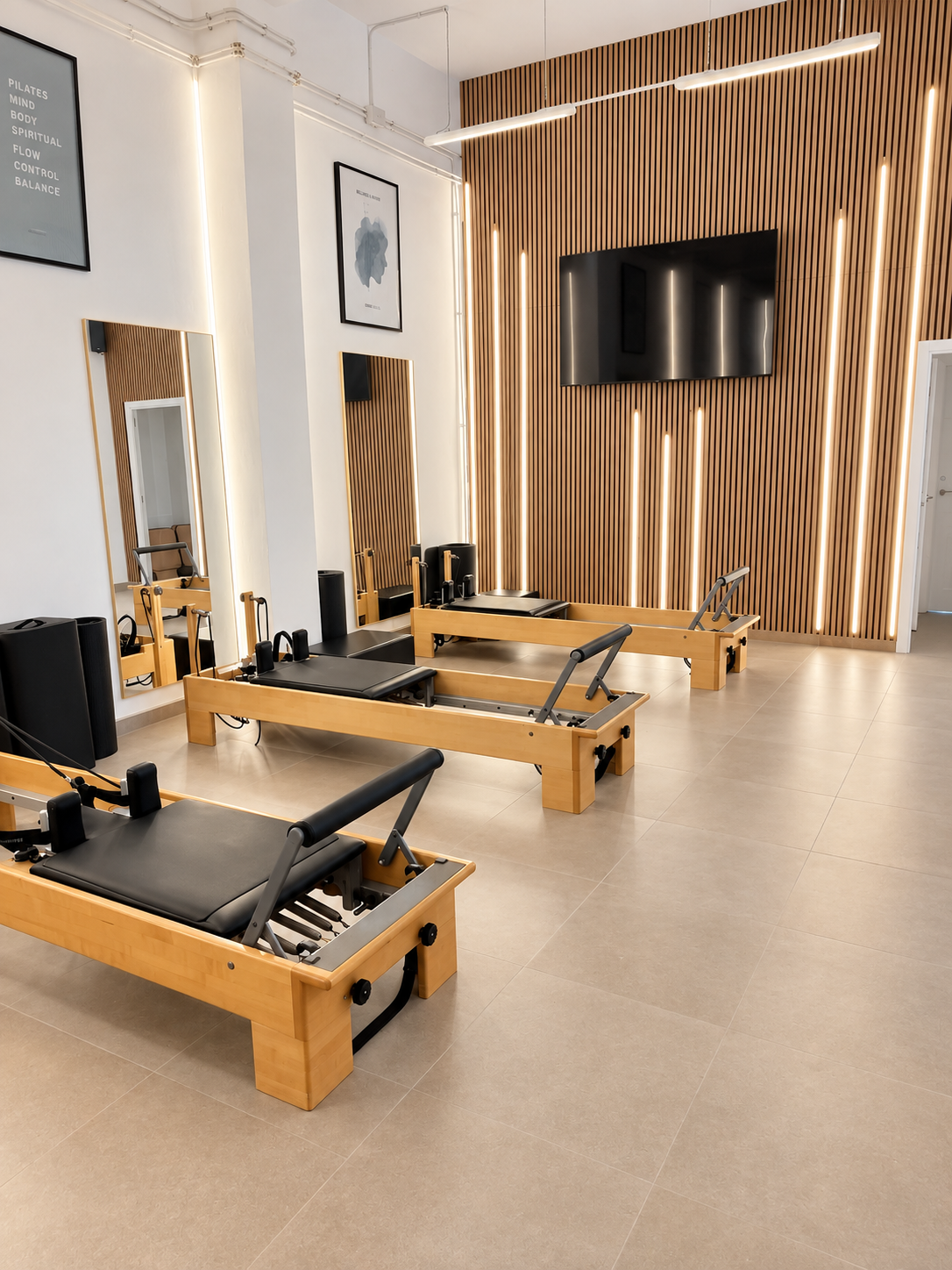 Máquinas reformer en CONTACTO Pilates, El Prat de Llobregat